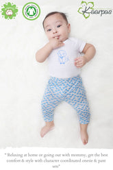 2-Piece Dog and Bones print Onesie/Bodysuit Pant Set - (White & Grey)